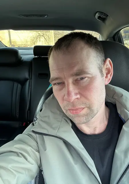 Я Коля, 38, из Борисоглебска, ищу знакомство для приятного времяпровождения