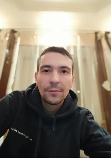 Я David, 47, из Звенигорода, ищу знакомства без обязательств