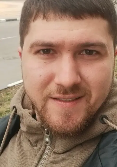 Я Владислав, 31, из Кингисеппа, ищу знакомство для приятного времяпровождения