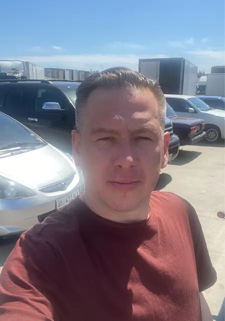 Я Артем, 39, из Новосибирска, ищу знакомство для дружбы