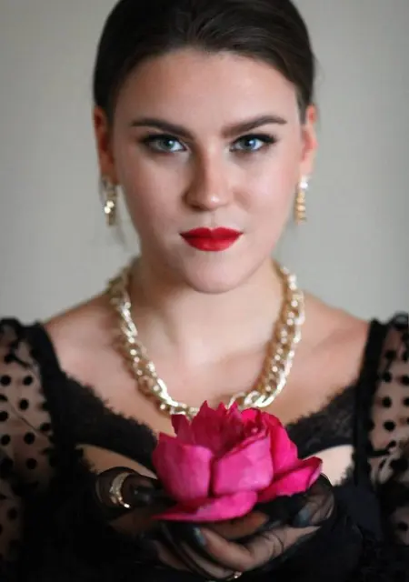 Я Юля, 22, знакомлюсь без обязательств в Костроме