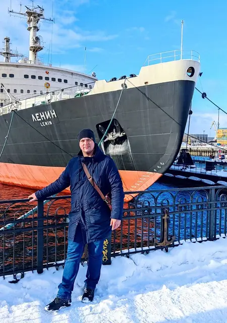 Andrei из Оленегорска, мне 38, познакомлюсь на одну ночь