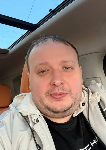 Я Александр, 40 років, знайомлюсь для спільних подорожей у Донецьку