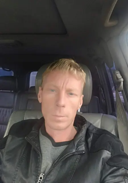 Я Николай, 46, знакомлюсь без обязательств в Донецке