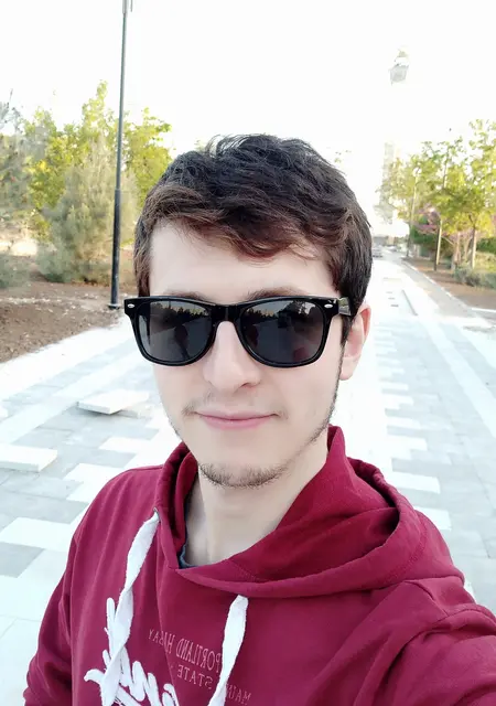 Владислав из Севастополя, ищу на сайте приятное времяпровождение