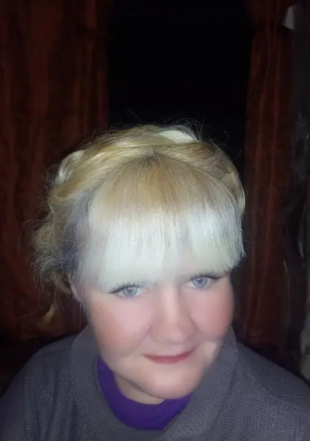 Альбина из Новокузнецка, мне 45, познакомлюсь без обязательств