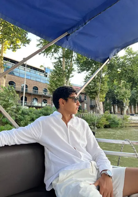 Lorenzo из Йошкар-Олы, мне 19, познакомлюсь на одну ночь