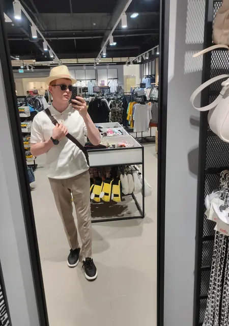 Я Сергей, 25, знакомлюсь для открытые отношения в Питкяранте