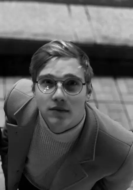 Я Илья, 18, знакомлюсь без обязательств в Новосибирске