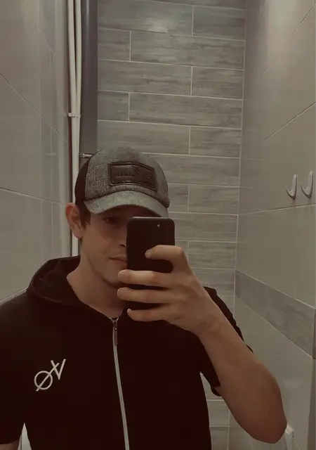 Муса из Каспийска, мне 22, познакомлюсь для открытые отношения