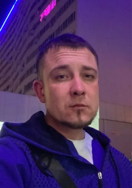 Антон из Оренбурга, мне 33, познакомлюсь для открытые отношения