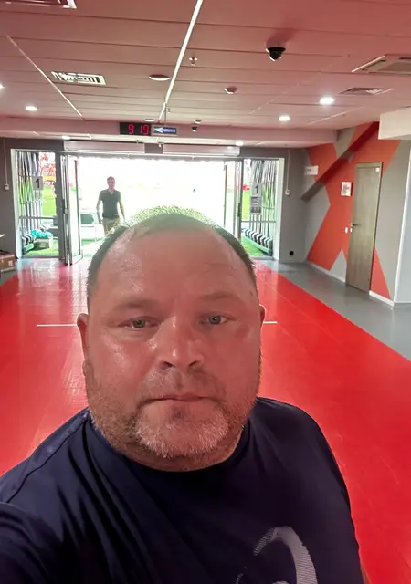 Sergey из Чебоксар, мне 44, познакомлюсь для открытые отношения