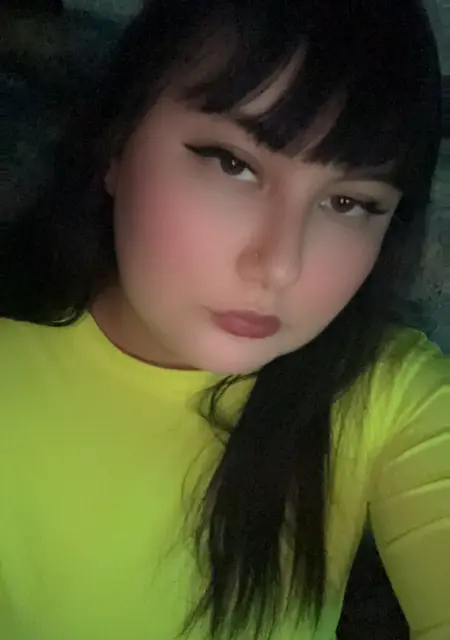 Я Полина, 23, знакомлюсь на одну ночь в Томске