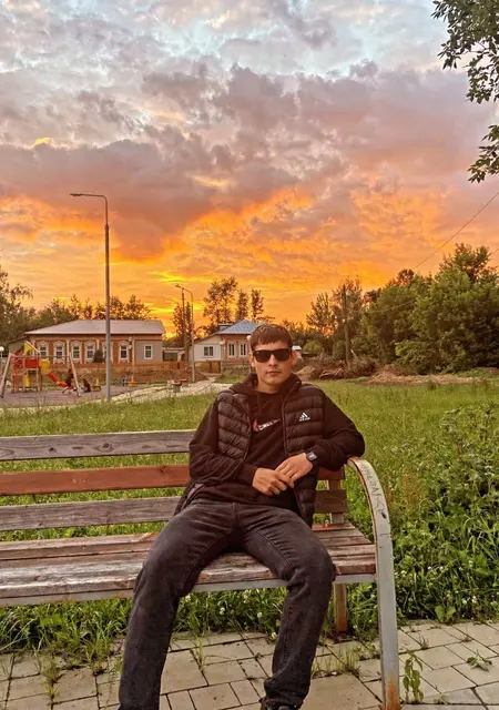 Я Кирилл, 19, знакомлюсь на одну ночь в Фурманове