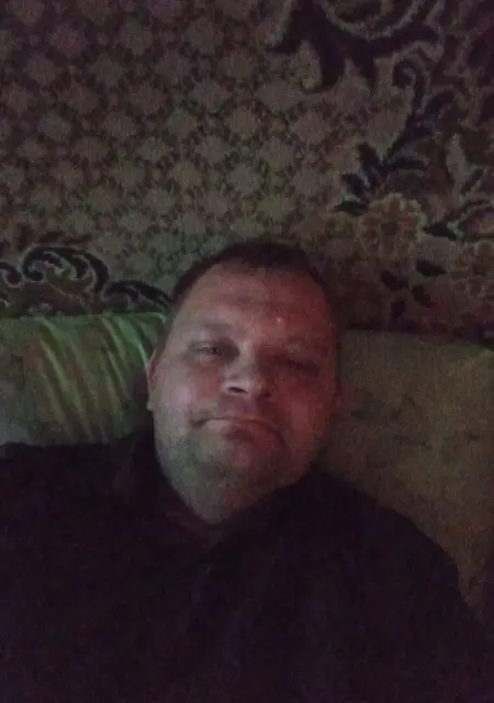 Я Вова, 40, из Гулькевичей, ищу знакомство для постоянных отношений