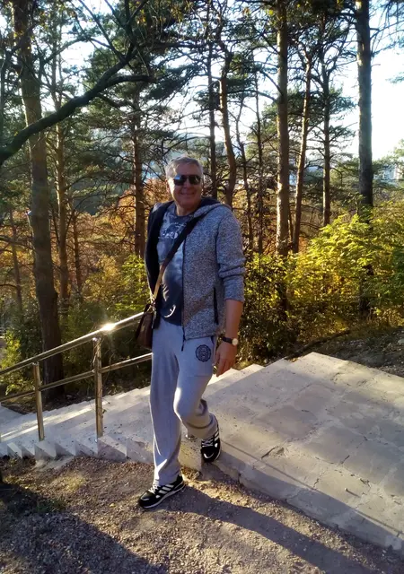 Виталий из Губкина, мне 58, познакомлюсь для общения