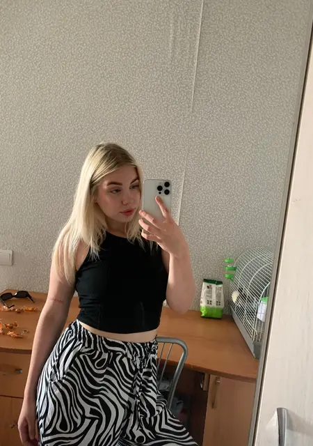 Оля из Саяногорска, ищу на сайте приятное времяпровождение