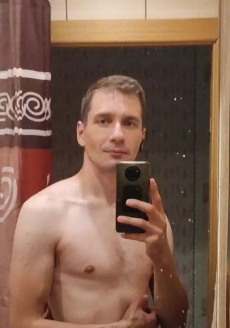 Алекс из Луги, ищу на сайте постоянные отношения