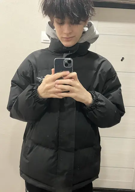 Я Влад, 19, из Вологды, ищу знакомства без обязательств