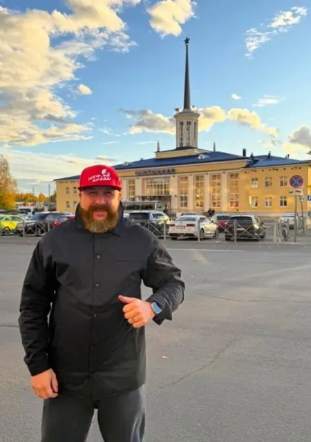 Я Михаил, 39, из Екатеринбурга, ищу знакомство для совместных путешествий