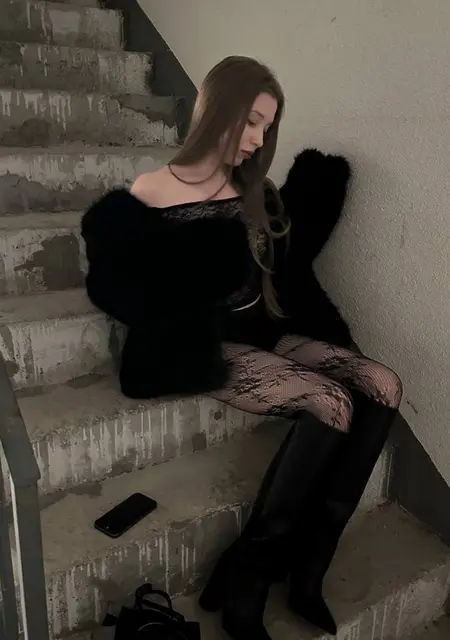 Юля из Москвы, ищу на сайте вирта