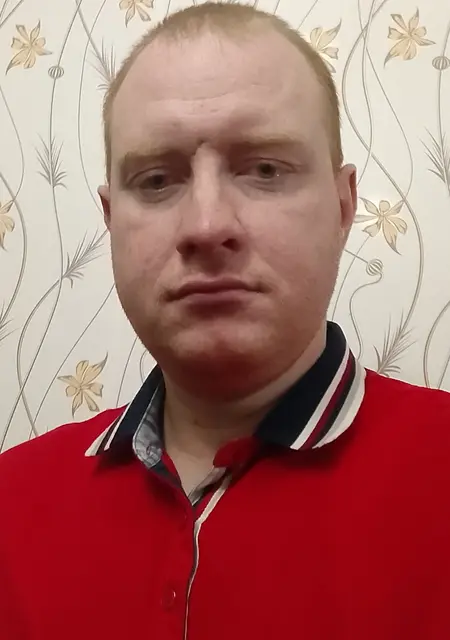 Я Александр, 32, из Бугульмы, ищу знакомства без обязательств