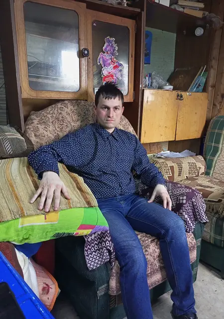 Виктор из Холмска, ищу на сайте знакомства без обязательств