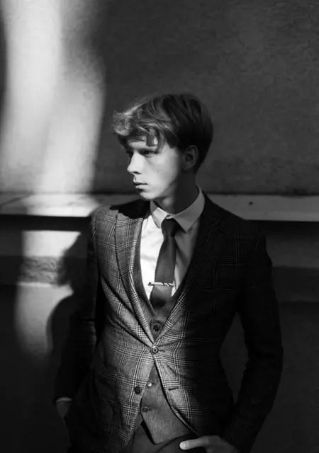 Я Михаил, 20, знакомлюсь для общения в Орле