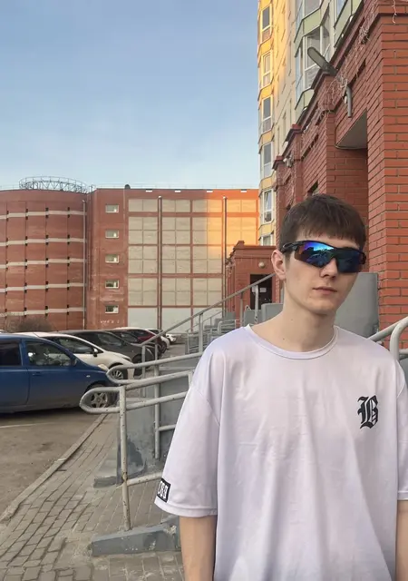Максим из Томска, ищу на сайте приятное времяпровождение