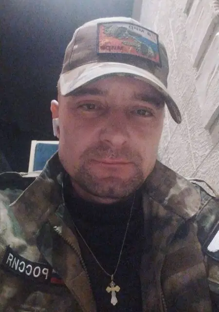 Павел Драгунов из Темрюка, ищу на сайте знакомства на одну ночь