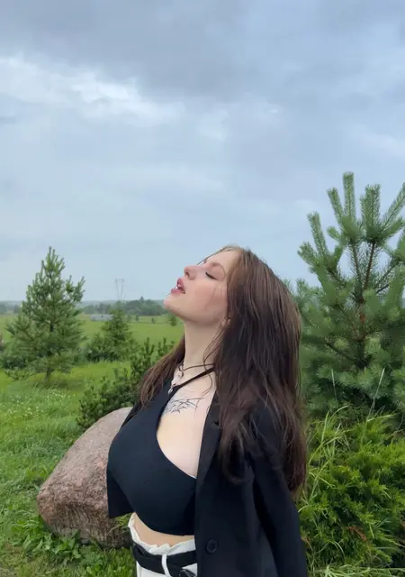 Дарья из Санкт-Петербурга, ищу на сайте вирта