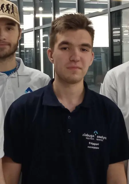 Я Роман, 19, знакомлюсь для вирта в Елабуге