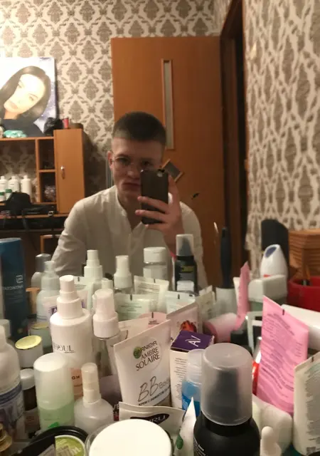 Я Alexey, 20, знакомлюсь на одну ночь в Северске