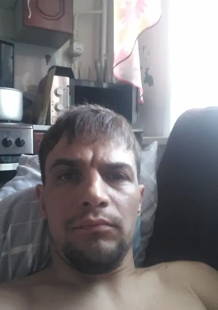 Я Дмитрий, 30, знакомлюсь без обязательств в Кургане