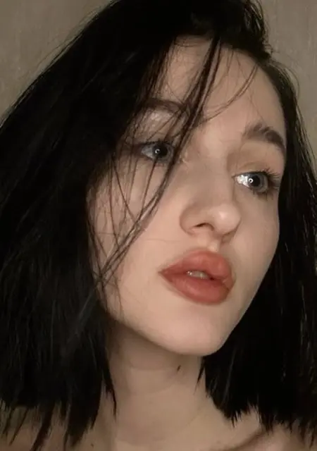 Я Ната, 20, знакомлюсь без обязательств в Калининграде