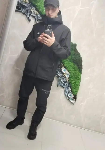 Gennadii из Углегорска, ищу на сайте знакомства без обязательств