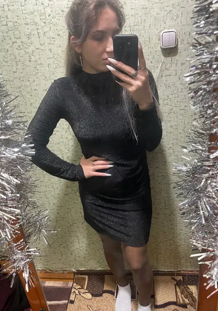 Виктория из Абакана, мне 25, познакомлюсь на одну ночь