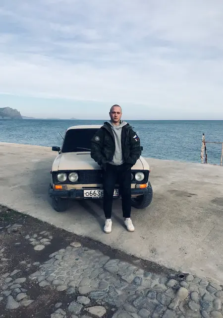 Я Павел, 22, из Судака, ищу знакомства без обязательств