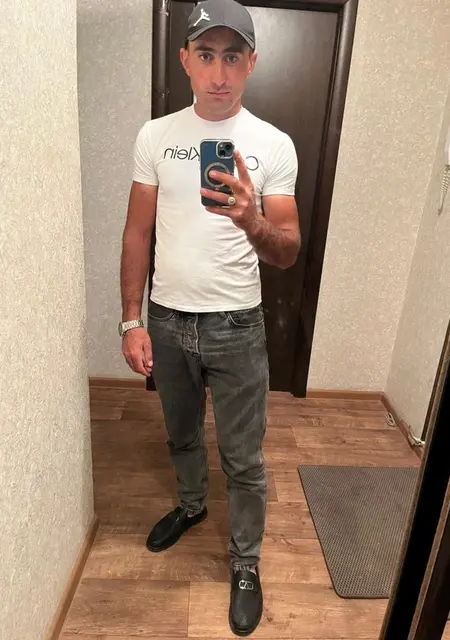 Карен из Лениногорска, мне 30, познакомлюсь для открытые отношения