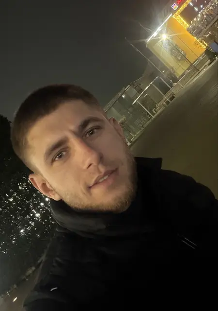 Артур из Краснодара, ищу на сайте приятное времяпровождение