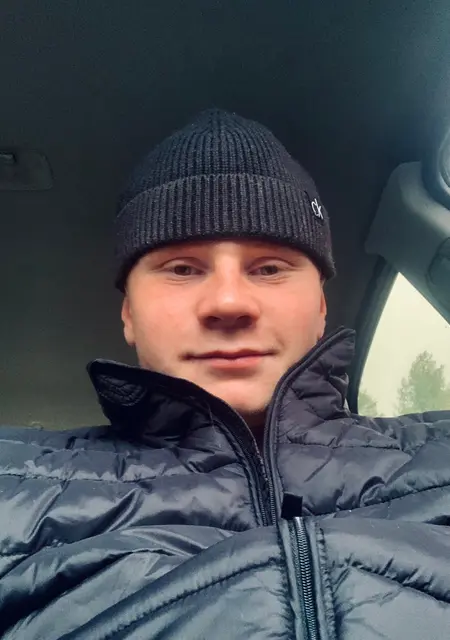 Никита из Копейска, ищу на сайте общение