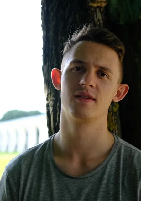 Лев из Москвы, мне 28, познакомлюсь на одну ночь