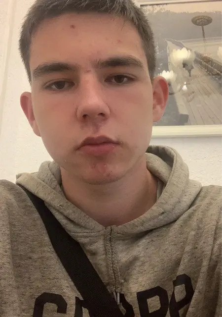 Я Егор, 19, знакомлюсь без обязательств в Белорецке