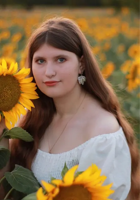 Виктория из Воронежа, ищу на сайте постоянные отношения