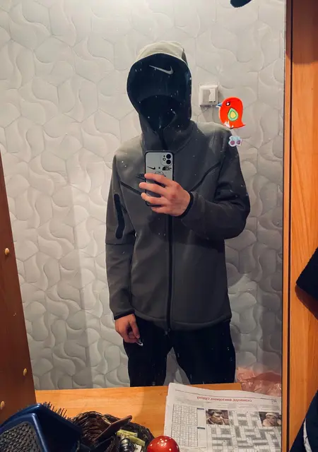 Дмитрий из Ачинска, мне 21, познакомлюсь без обязательств