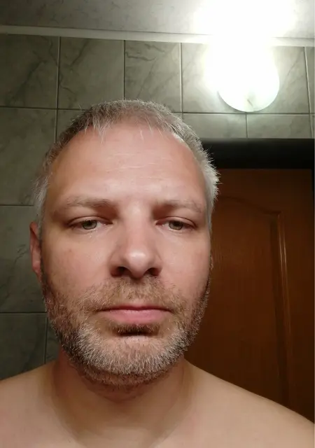 Антон из Кирова, ищу на сайте знакомства на одну ночь