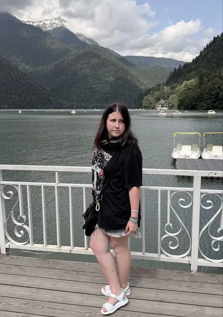 Я Ника, 20, из Челябинска, ищу знакомство для дружбы