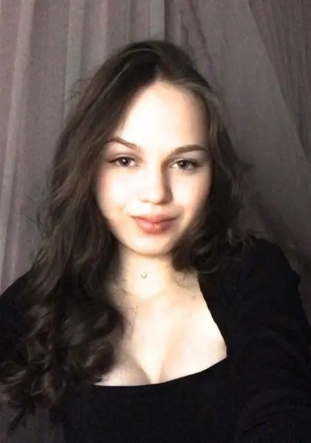 Я Елизавета, 24, из Йошкар-Олы, ищу знакомство для вирта