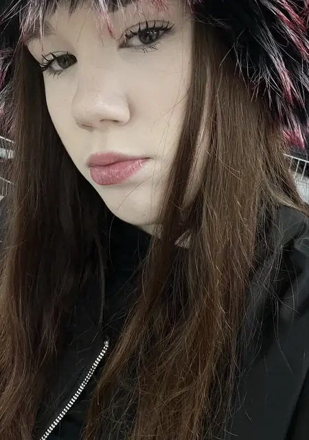 Карина из Челябинска, ищу на сайте вирта