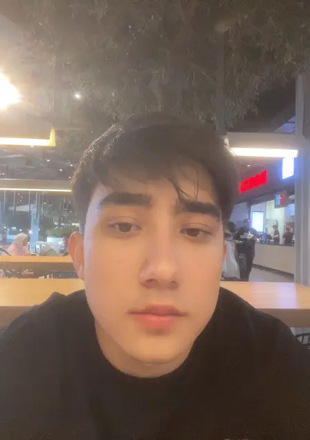 Я Дали, 21, знакомлюсь без обязательств в Путилкове